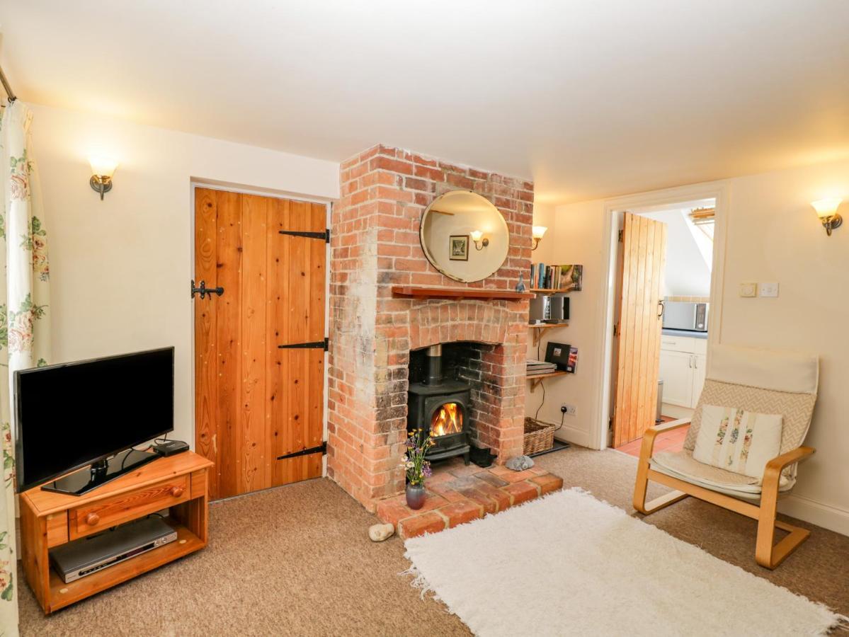 Parkfield Cottage Sturminster Marshall Extérieur photo