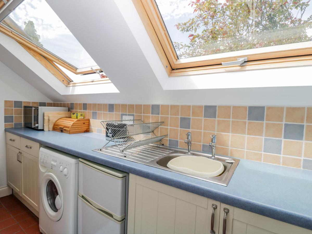 Parkfield Cottage Sturminster Marshall Extérieur photo